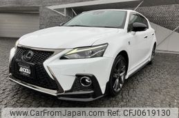 lexus ct 2018 -LEXUS--Lexus CT DAA-ZWA10--ZWA10-2330070---LEXUS--Lexus CT DAA-ZWA10--ZWA10-2330070-
