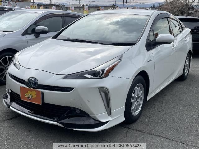 toyota prius 2019 quick_quick_DAA-ZVW51_ZVW51-6089457 image 1