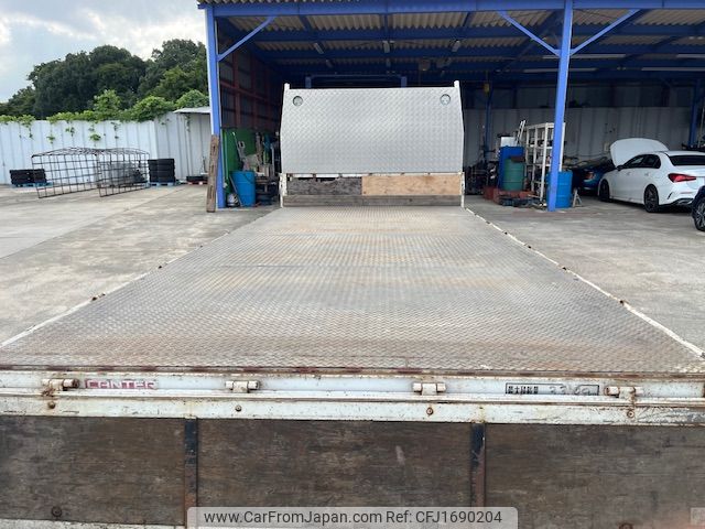 mitsubishi-fuso canter 2000 CFJ1690204 image 2