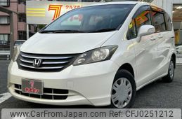 honda freed 2011 -HONDA--Freed DBA-GB3--GB3-1362499---HONDA--Freed DBA-GB3--GB3-1362499-