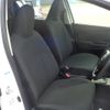 toyota vitz 2017 CFJ1514173 image 8