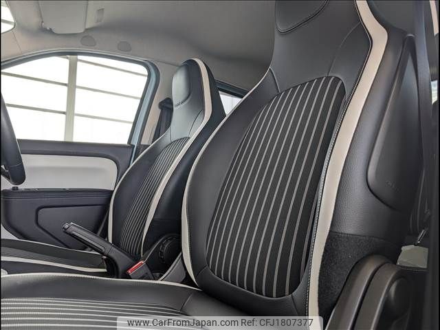 renault twingo 2023 CFJ1807377 image 2