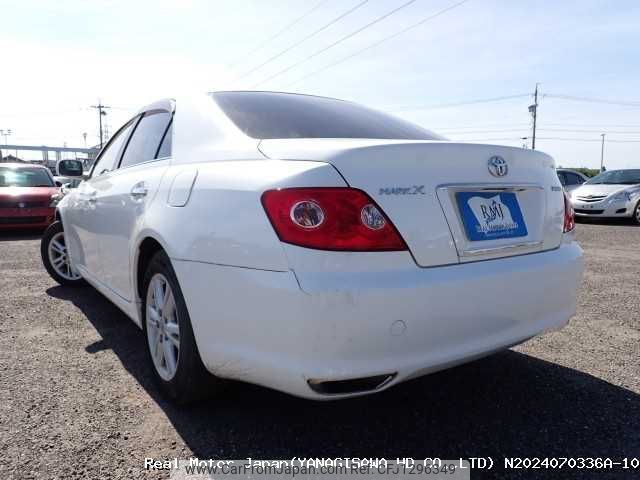 toyota mark-x 2005 3282185-N2024070336A-10 image 2