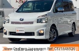 toyota voxy 2010 CFJ1646936