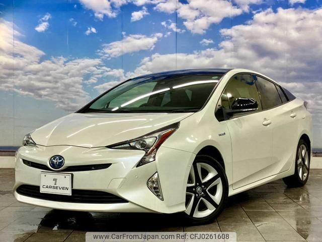 toyota prius 2018 quick_quick_DAA-ZVW55_ZVW55-8067847 image 1