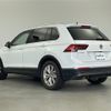 volkswagen tiguan 2017 -VOLKSWAGEN--VW Tiguan ABA-5NCZE--WVGZZZ5NZHW884385---VOLKSWAGEN--VW Tiguan ABA-5NCZE--WVGZZZ5NZHW884385- image 15