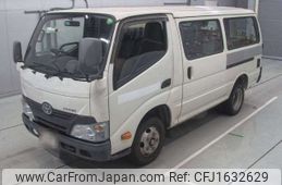 toyota dyna-truck 2015 CFJ1632629