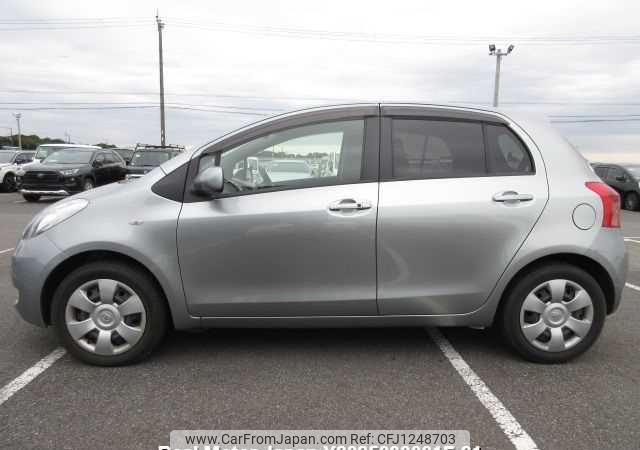 toyota vitz 2006 646828-Y2025030001F-21 image 2