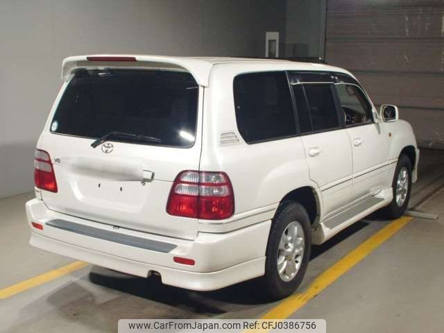 toyota land-cruiser-wagon 2004 -TOYOTA--Land Cruiser Wagon GH-UZJ100W--UZJ100-0151592---TOYOTA--Land Cruiser Wagon GH-UZJ100W--UZJ100-0151592- image 2