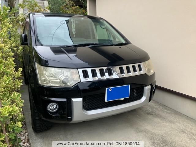 mitsubishi delica-d5 2011 CFJ1850694 image 1