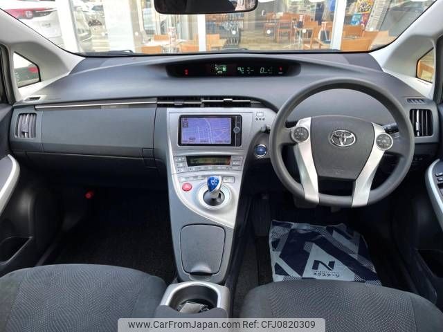 toyota prius 2013 -TOYOTA--Prius DAA-ZVW30--ZVW30-5721627---TOYOTA--Prius DAA-ZVW30--ZVW30-5721627- image 2