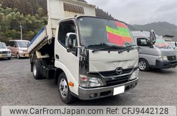 hino dutro 2015 GOO_NET_EXCHANGE_1100798A30240202W003