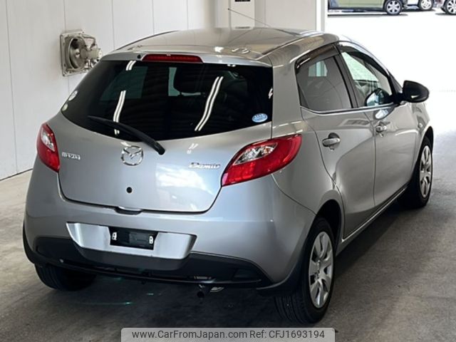 mazda demio 2010 CFJ1693194 image 2