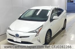 toyota prius 2017 -TOYOTA 【宮崎 330り2017】--Prius ZVW50-6068040---TOYOTA 【宮崎 330り2017】--Prius ZVW50-6068040-