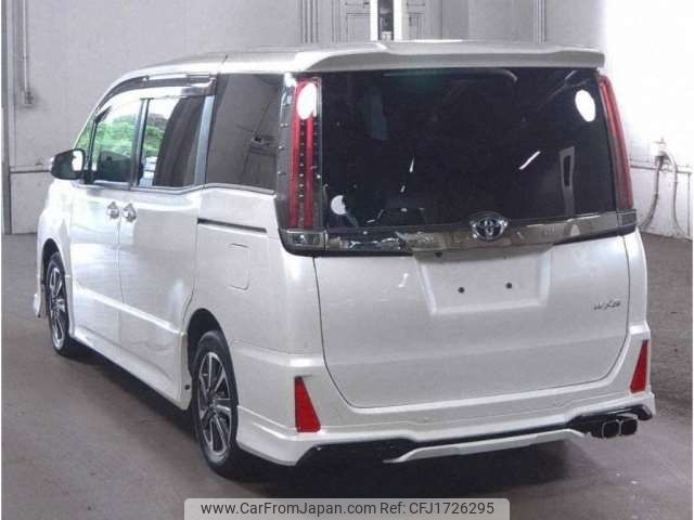 toyota noah 2021 CFJ1726295 image 2