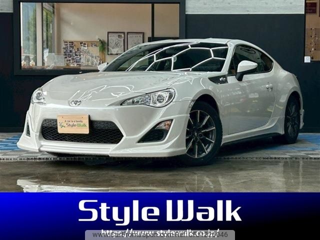 toyota 86 2012 -TOYOTA--86 DBA-ZN6--ZN6-015721---TOYOTA--86 DBA-ZN6--ZN6-015721- image 1