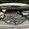 toyota voxy 2022 quick_quick_ZWR90W_ZWR90-0018390 image 18