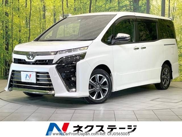 toyota voxy 2018 -TOYOTA--Voxy DBA-ZRR80W--ZRR80-0444146---TOYOTA--Voxy DBA-ZRR80W--ZRR80-0444146- image 1