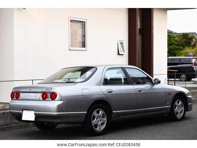 りり 1997 Nissan Skyline HR33 - Car Price $10,322
