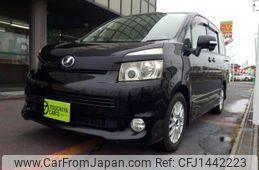 toyota voxy 2008 CFJ1442223
