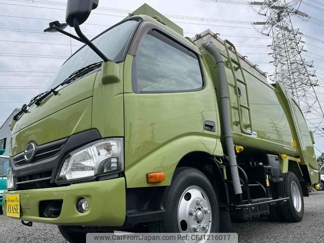 hino dutro 2016 GOO_NET_EXCHANGE_0500521A30250529W001 image 1