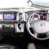 toyota hiace-van 2018 GOO_JP_700030304130250129001 image 65