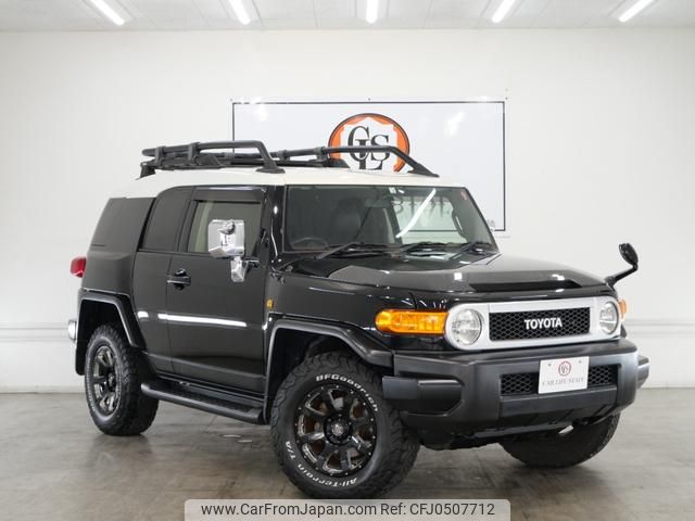 toyota fj-cruiser 2012 GOO_JP_700250572030241128002 image 1