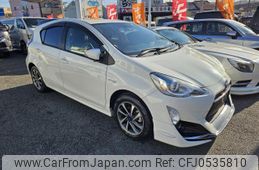 toyota aqua 2016 quick_quick_DAA-NHP10_6506527