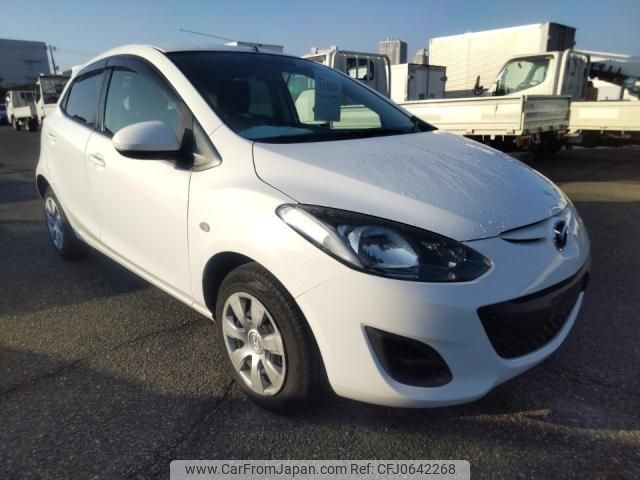 mazda demio 2013 quick_quick_DBA-DE3FS_DE3FS-552953 image 2