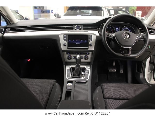 volkswagen passat 2016 -VOLKSWAGEN--VW Passat DBA-3CCZE--WVWZZZ3CZGE054530---VOLKSWAGEN--VW Passat DBA-3CCZE--WVWZZZ3CZGE054530- image 2