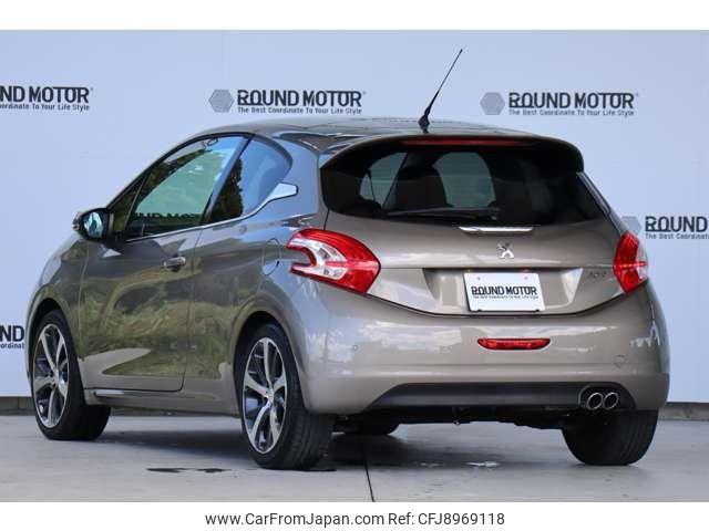 Used PEUGEOT 208 2012/Nov CFJ8969118 in good condition for sale