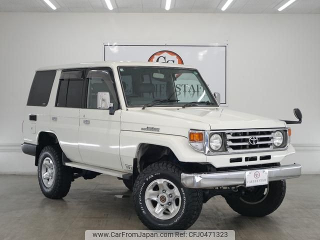 toyota landcruiser-70 2001 GOO_JP_700250572030241111003 image 1