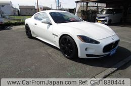 maserati granturismo 2010 CFJ1880444