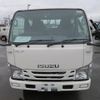 isuzu-elf-truck-2016-25686-car_3d1b69ae-de0a-47d2-8c5e-fcb2ed457604
