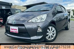 toyota aqua 2014 CFJ1675238
