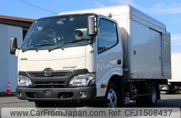 hino dutro 2016 CFJ1508437
