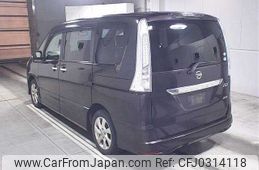 nissan serena 2013 TE264