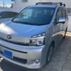 toyota voxy 2013 -TOYOTA--Voxy DBA-ZRR70G--ZRR70-0590923---TOYOTA--Voxy DBA-ZRR70G--ZRR70-0590923- image 1