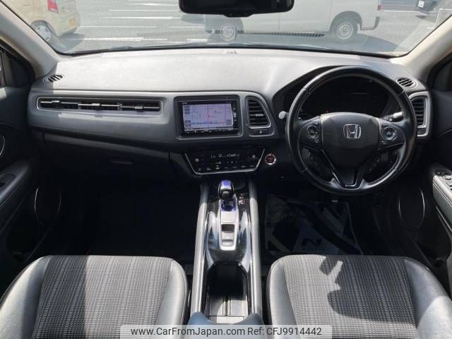 honda vezel 2017 -HONDA--VEZEL DAA-RU3--RU3-1256668---HONDA--VEZEL DAA-RU3--RU3-1256668- image 2