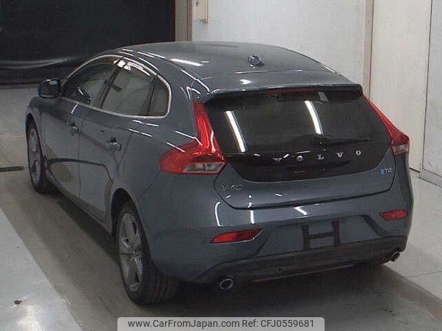 volvo v40 2013 -VOLVO--Volvo V40 MB4164T-E2094537---VOLVO--Volvo V40 MB4164T-E2094537- image 2