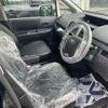 toyota voxy 2012 CFJ1759859 image 14
