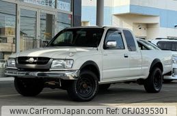 toyota hilux-sports-pick-up 2002 GOO_NET_EXCHANGE_0510856A30241031W002