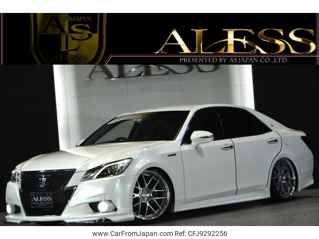 toyota crown 2013 -TOYOTA--Crown DAA-AWS210--AWS210-6001787---TOYOTA--Crown DAA-AWS210--AWS210-6001787- image 1