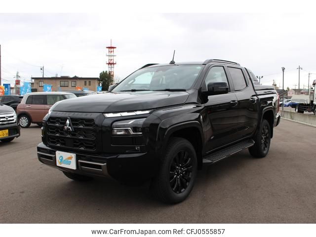mitsubishi triton 2024 CFJ0555857 image 1
