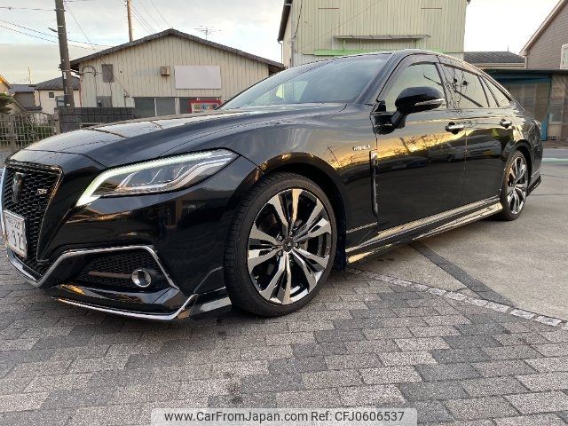 toyota crown 2018 CFJ0606537 image 1