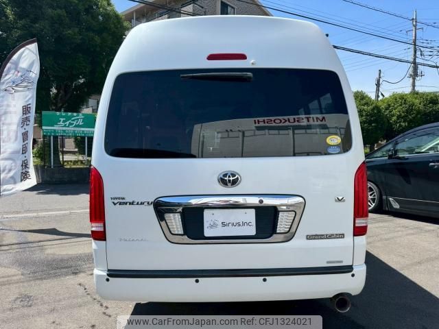 toyota hiace-wagon 2012 quick_quick_CBA-TRH229W_0006754 image 2
