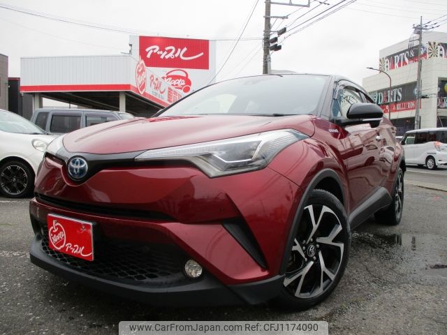 toyota c-hr 2017 -TOYOTA--C-HR DAA-ZYX10--ZYX10-2097324---TOYOTA--C-HR DAA-ZYX10--ZYX10-2097324- image 1