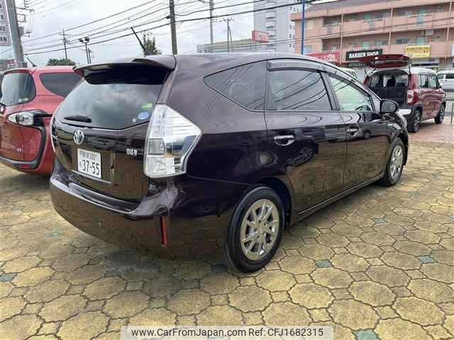toyota prius-α 2013 CFJ1682315 image 2