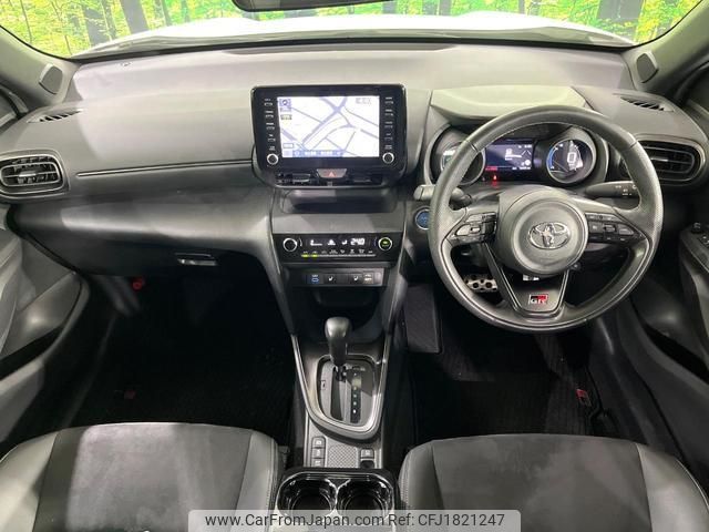 toyota yaris-cross 2022 CFJ1821247 image 2