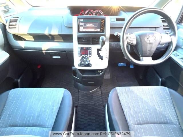 toyota noah 2010 -TOYOTA--Noah DBA-ZRR70W--ZRR70-0395418---TOYOTA--Noah DBA-ZRR70W--ZRR70-0395418- image 2